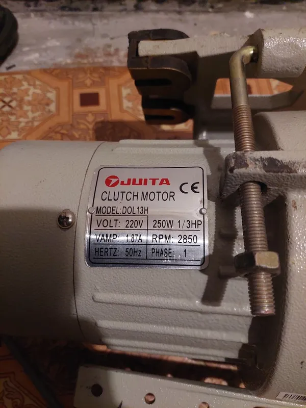 Продам электродвигатель 400 ватт 220 В х1,87 а 3 Продам электродвигатель 400 ватт 220 В х1,87 а 3