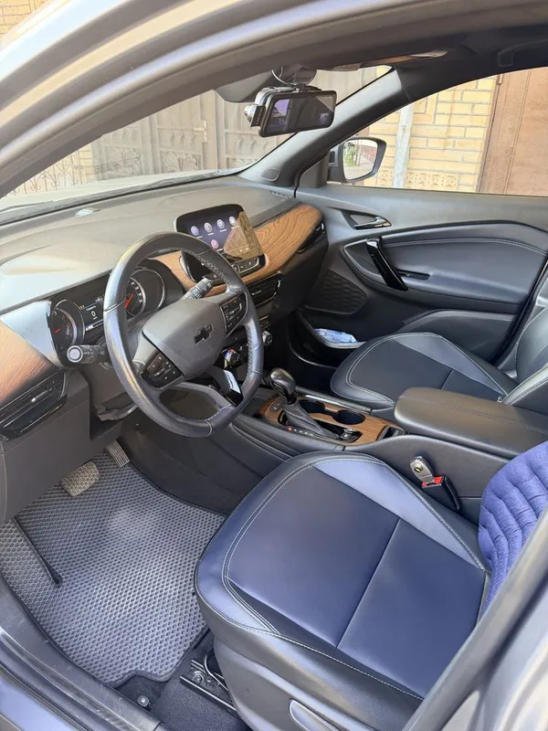 Chevrolet Tracker 2 Premier 4