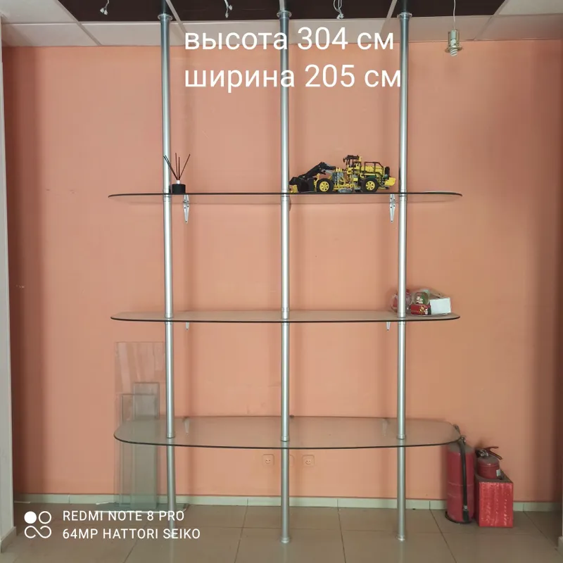 Стеклянные полки для магазина,офиса или квартиры — фото 1
