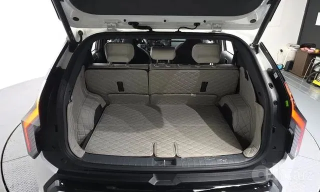 Kia EV3 Elektromobil Koreadan zakazga obkeberamiz CIP 27.100$ 8 Kia EV3 Elektromobil Koreadan zakazga obkeberamiz CIP 27.100$ 8