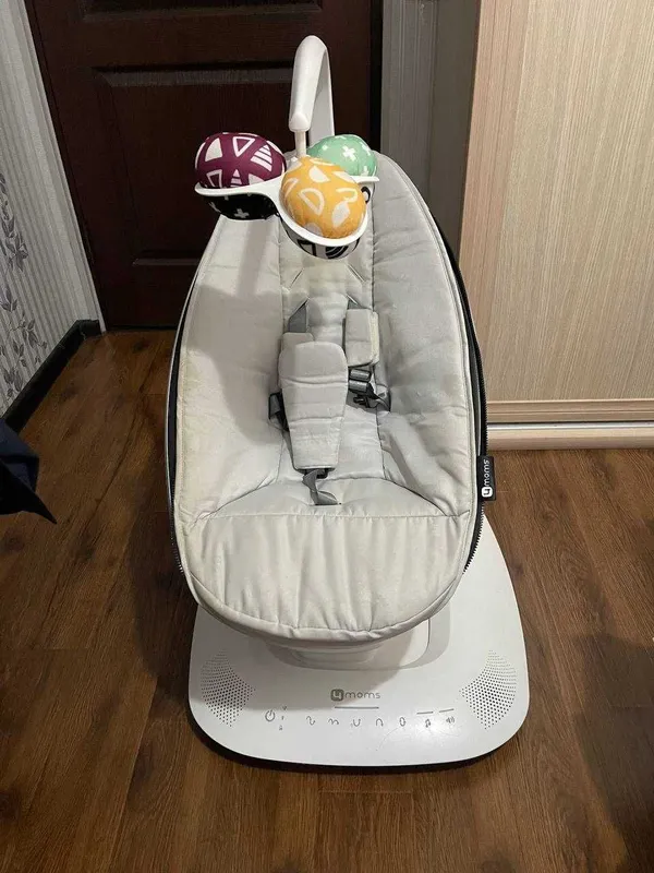 Электронная качалка mamaroo 5 2