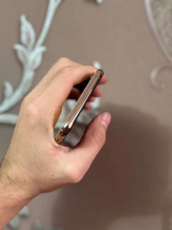 iphone xs max 4