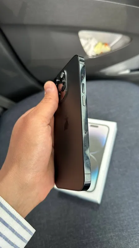 Iphone 14 Pro LL A 3