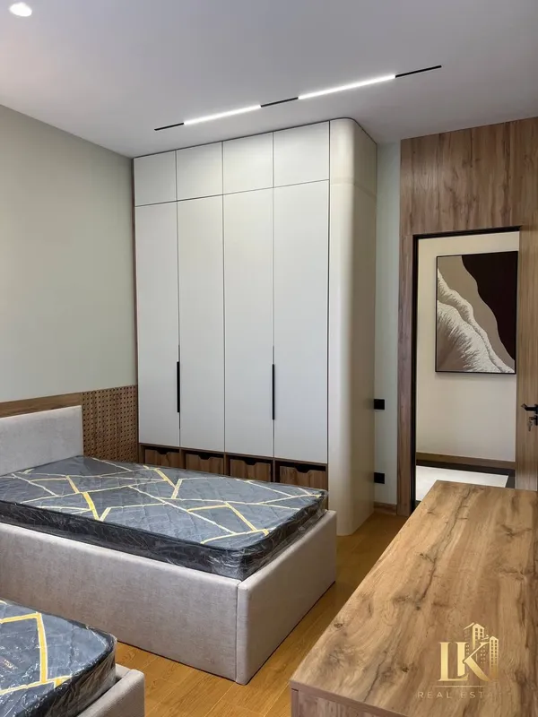 Продаётся 3-комнатная квартира в ЖК Bobur Residence 8