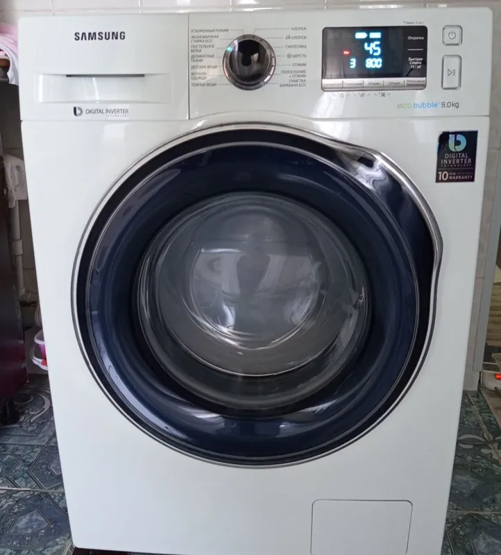 Стиральная машина Samsung eco bubble 8кг.