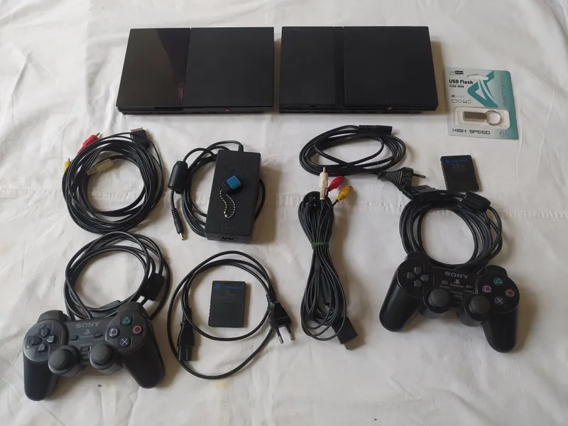 Playstation 2 model 7000 va 9004