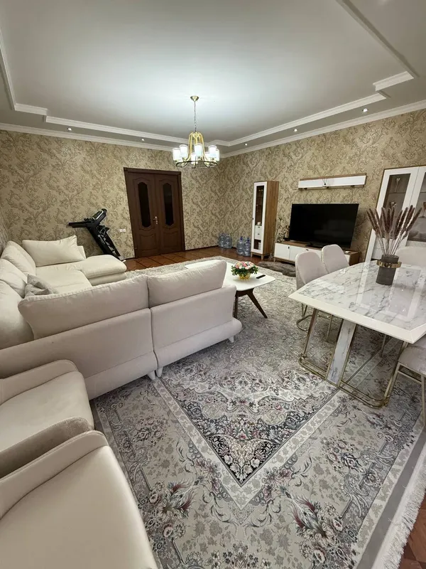 Yashnobod tumanida 137 m², 3 xonali kvartira sotiladi 2 Yashnobod tumanida 137 m², 3 xonali kvartira sotiladi 2