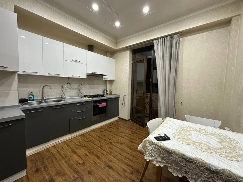 3-комнатная квартира в ЖК «Эталон» (Яккасарайский район), 95 м², 5/8 — фото 5