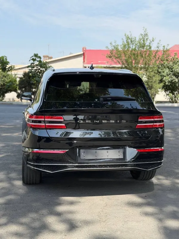 Genesis GV80 naqdga va savdo nasiya godovoy 20 % nomizga o’tkaziladi. 6