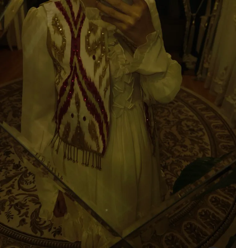 Тройка продается. 3