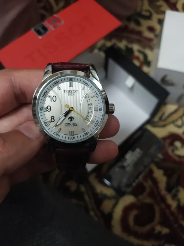 Продам часы TISSOT PRC 200 2
