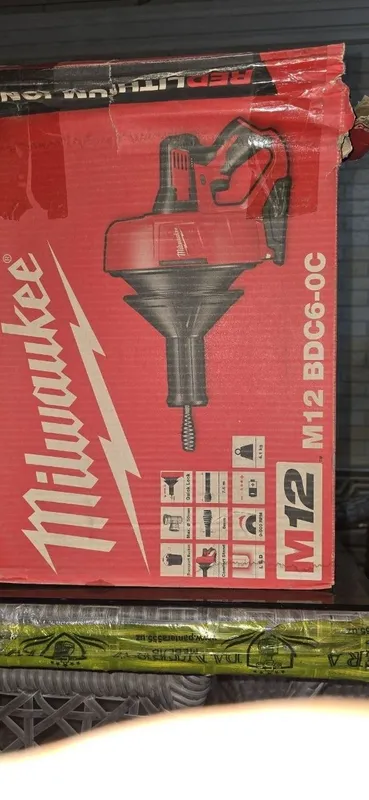 Milwaukee m12 model