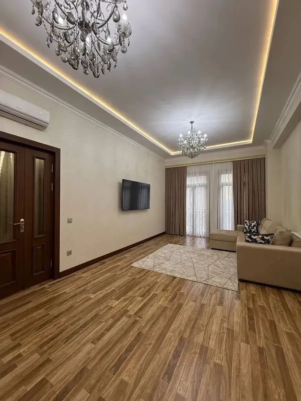Продаётся 2-комнатная квартира в ЖК Tashkent city Boulevard (вид на парк и ул. Милан) — фото 2