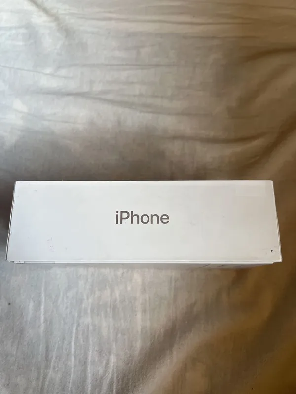 Iphone 8 белый,oq 2