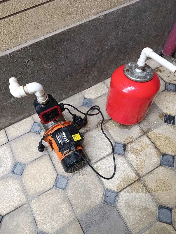Suv nasosi komplekt sotiladi 1300W + avtomatika + 19L bak — фото 1