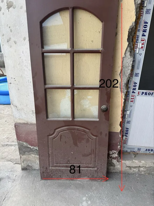B/U MDF Eshiklar sotiladi 1 B/U MDF Eshiklar sotiladi 1