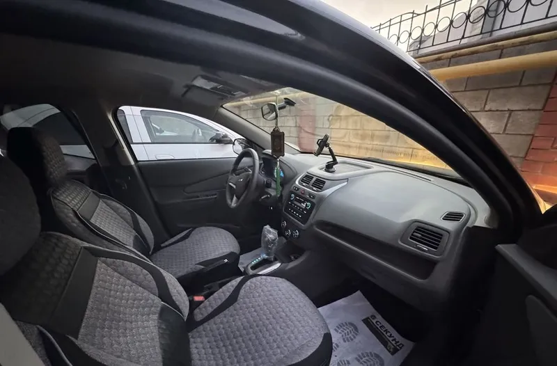 Chevrolet Cobalt 2024 avtomat 6