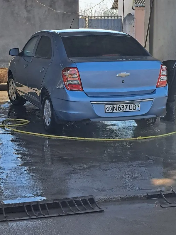 Срочна сотилади халати яхши краска бор
