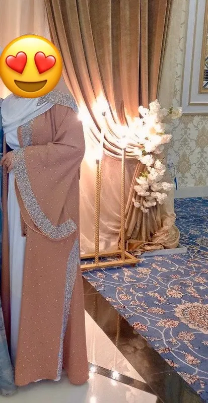 Dubai hijobi toshli