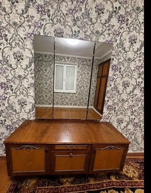 Uch qanotli oynali tryumo 1