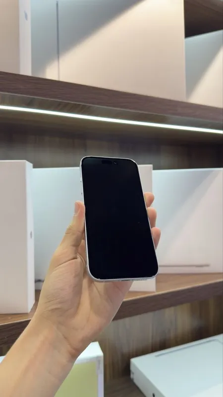 iphone 15 naxtka 2