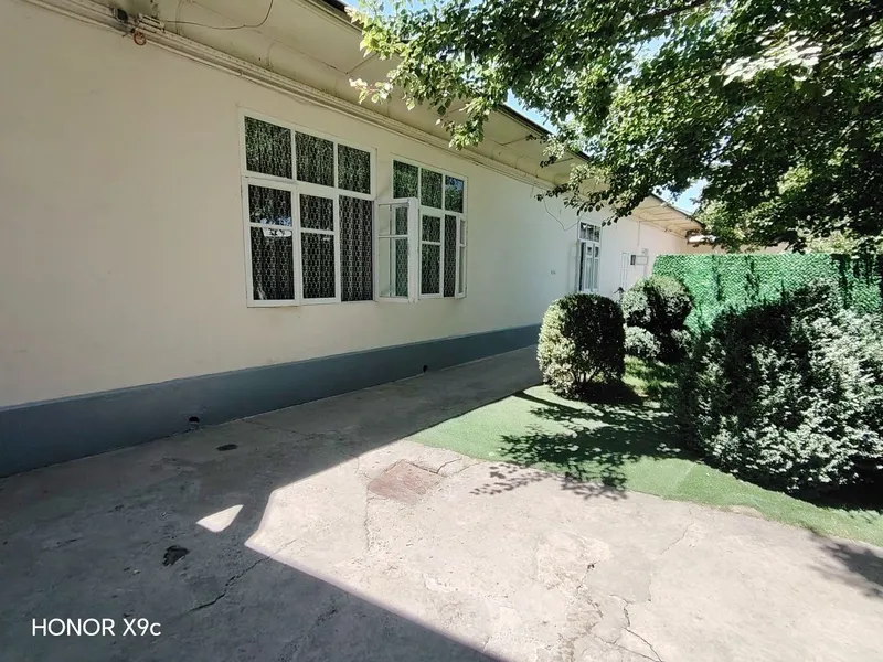 Fozilovda uy maktab bogchaga yaqin — фото 2