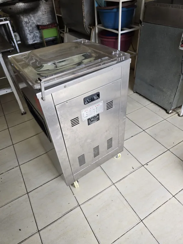 Vakum aparat DZ 400 2 Vakum aparat DZ 400 2