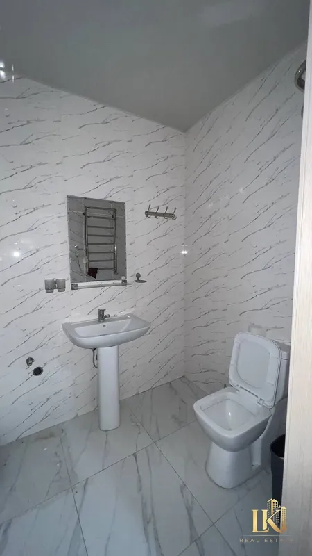 Zarafshon City ЖКда 3 хонали квартира сотилади 5 Zarafshon City ЖКда 3 хонали квартира сотилади 5
