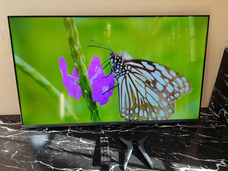 Продаётся телевизор Smart G7000 4 Продаётся телевизор Smart G7000 4