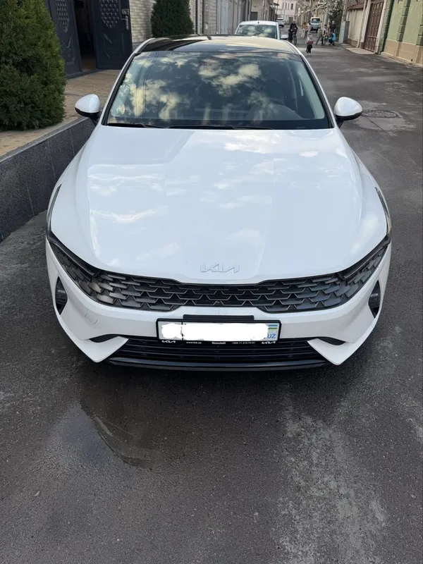 Kia K5 Киа К5 1 позиция 31000 км тоза — фото 1