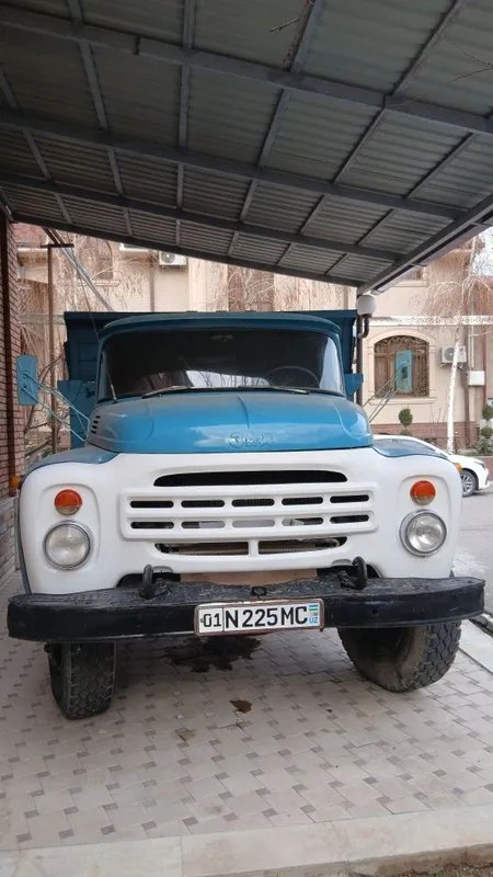 Zil MMZ 4502 rangi ko'k ishlap chiqarilgan yili 1988 Yuk ozi ag'daruv