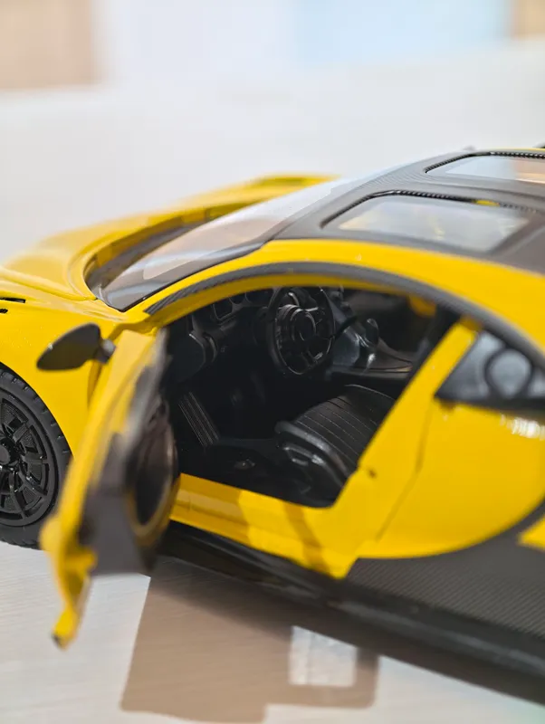 Bugatti Chiron Pur Sport 1:24 6