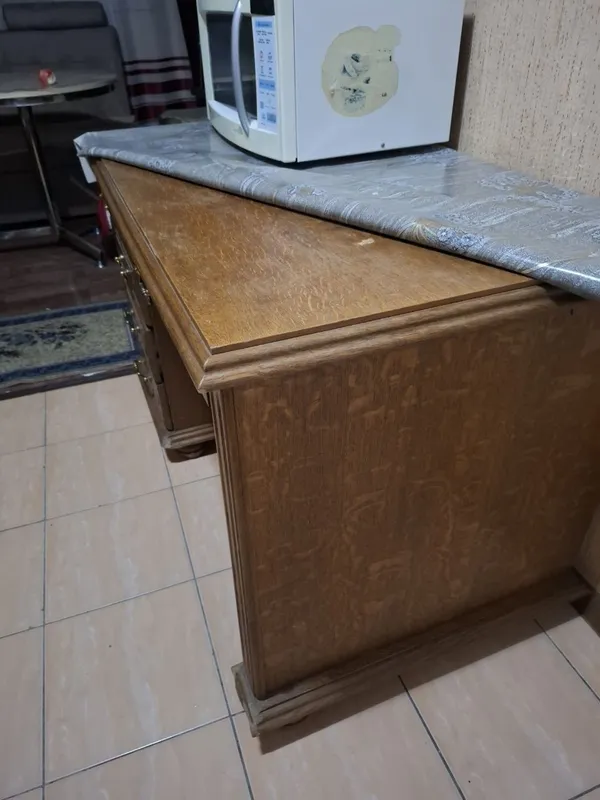Стол письменный из натурального дерева 3