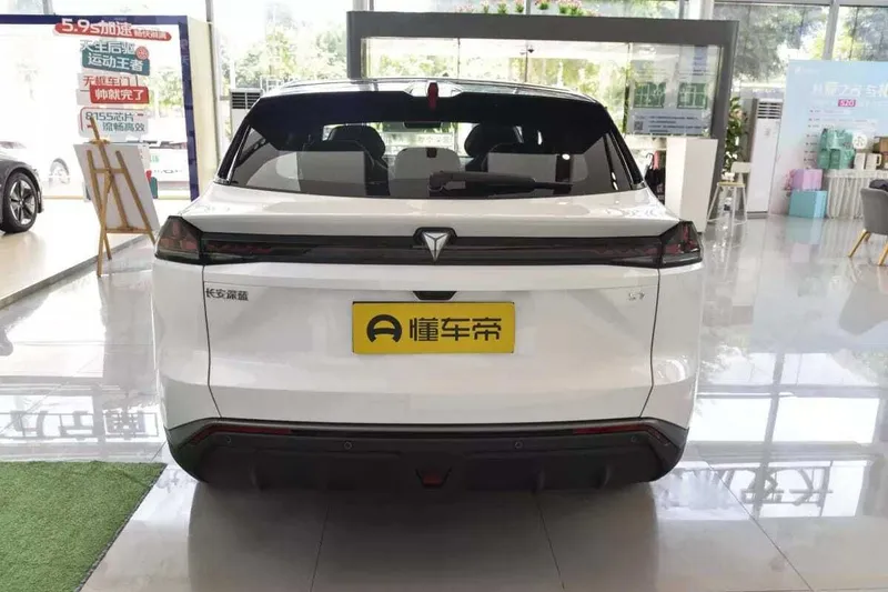 Changan Deepal SL07 215max 2026yil 0probeg 5 Changan Deepal SL07 215max 2026yil 0probeg 5