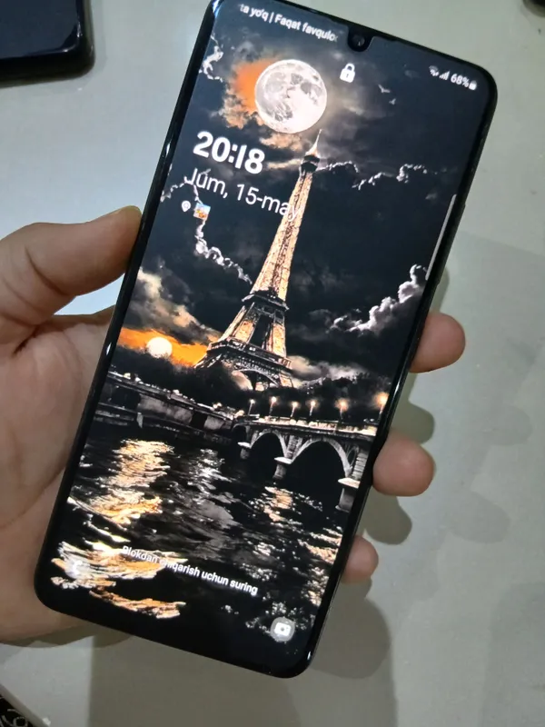 Telefon