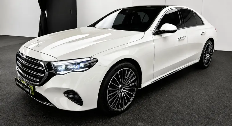 Mercedes Benz AMG W214 E300 1 Mercedes Benz AMG W214 E300 1