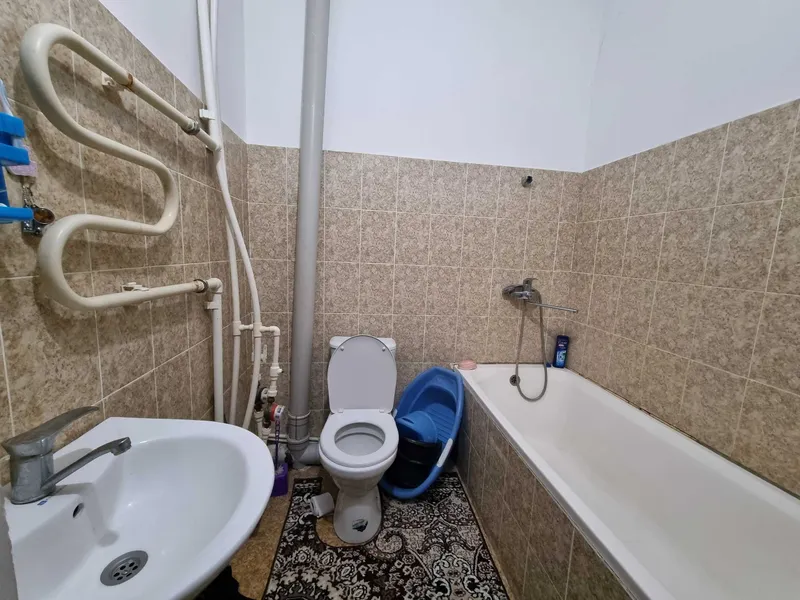 1 xonali kvartira ijaraga beriladi, barcha qulayliklar bilan. 4