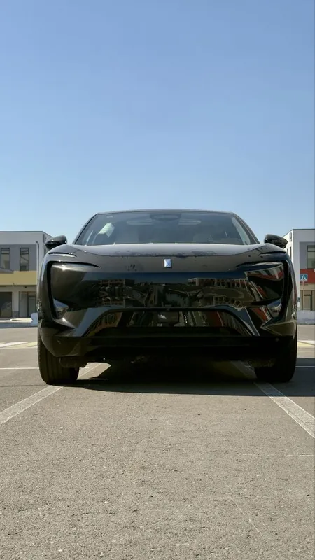 Avatr 11 EV 630 km Yangi premium elektromobil 4 Avatr 11 EV 630 km Yangi premium elektromobil 4