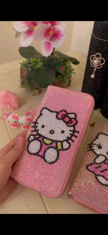 Hello kity кошелёк продается 2