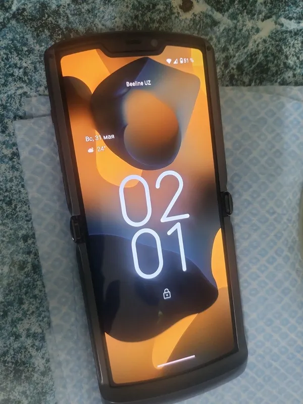 Motorola Razr 5G XT2071-4 1 Motorola Razr 5G XT2071-4 1