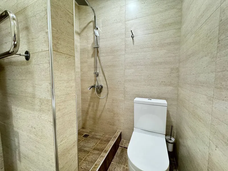 Продаётся 4-комнатная квартира, 124 м², 3/4, Яшнабадский район 6