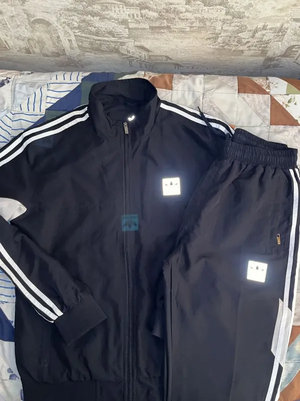 Двойка adidas(L- размер) 1