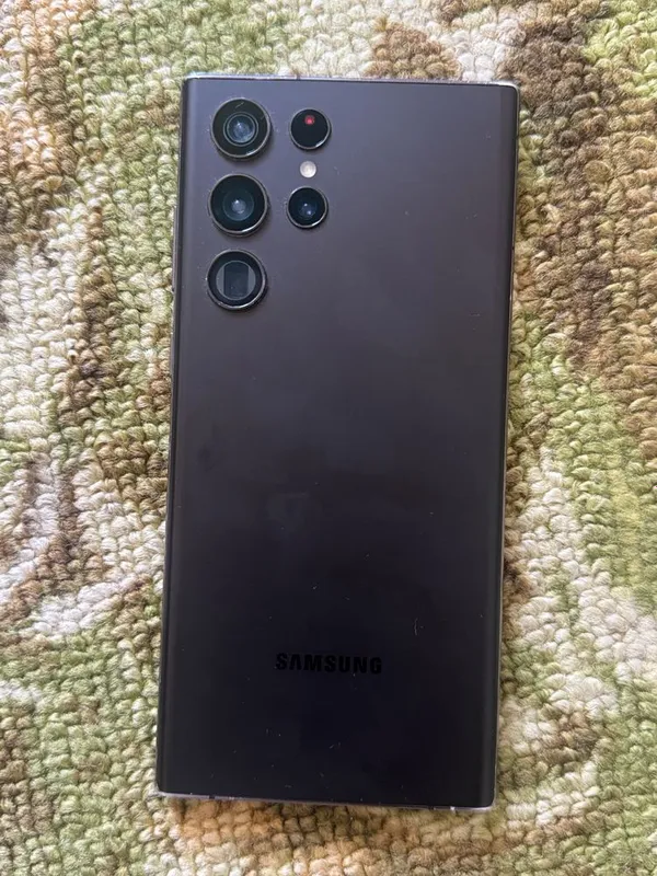 S 22 ultra 8 256 xotira