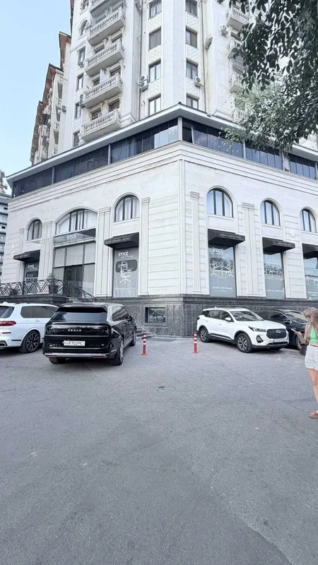 850 м² на первой линии | ЖК Real House (Ц-2) 2