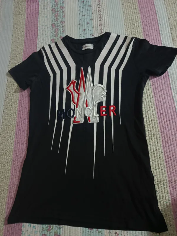 футболка Moncler