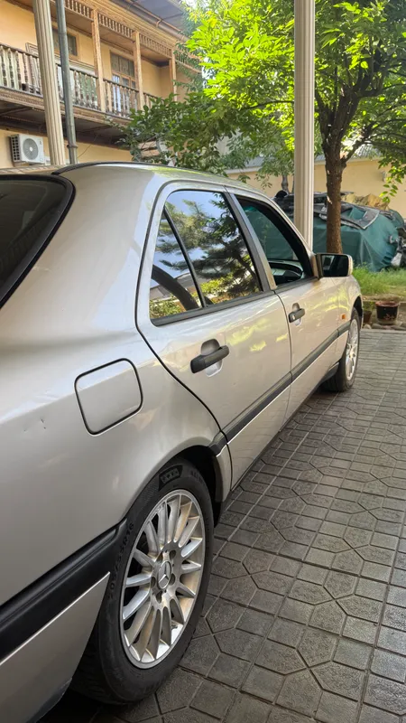 Сешка w202 Mersedec