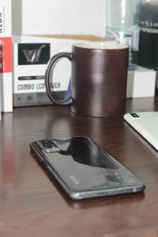 Vivo Y31 sotiladi 2 Vivo Y31 sotiladi 2