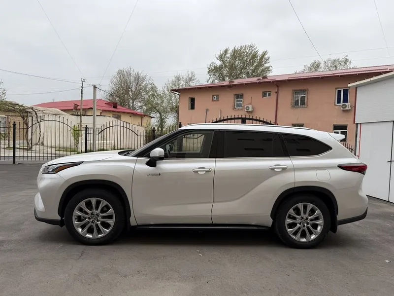 Toyota haydlander limited hybrid — фото 6