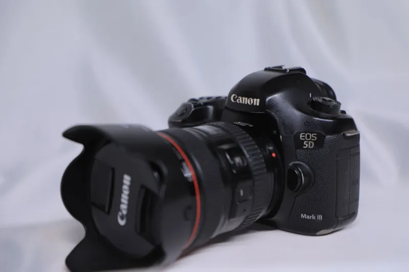 Canon mark 3 sotiladi — фото 1
