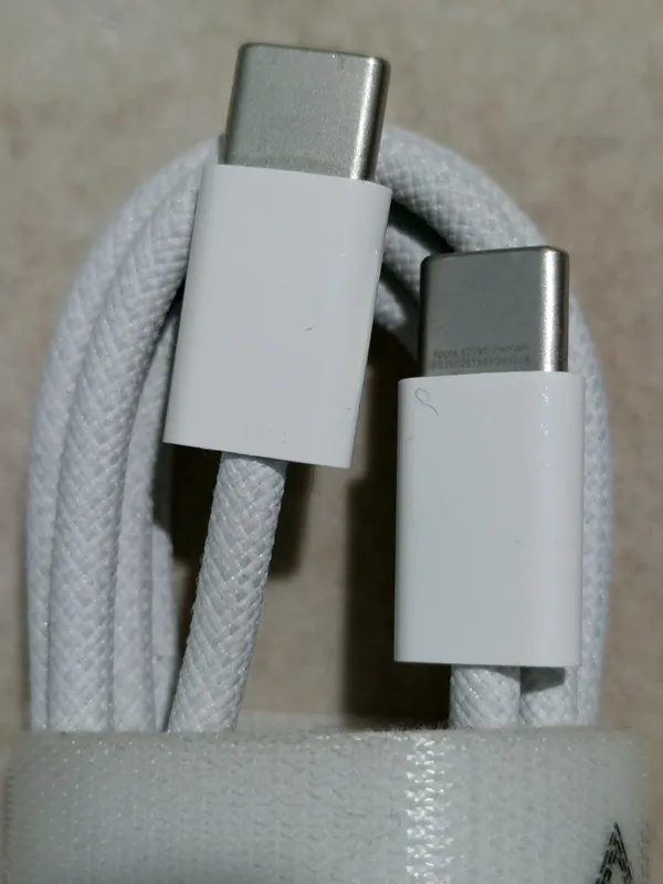 Кабель от Apple Tupe C 5
